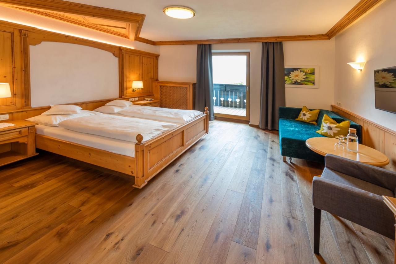 Hotel Schlosswirt Schenna Dış mekan fotoğraf