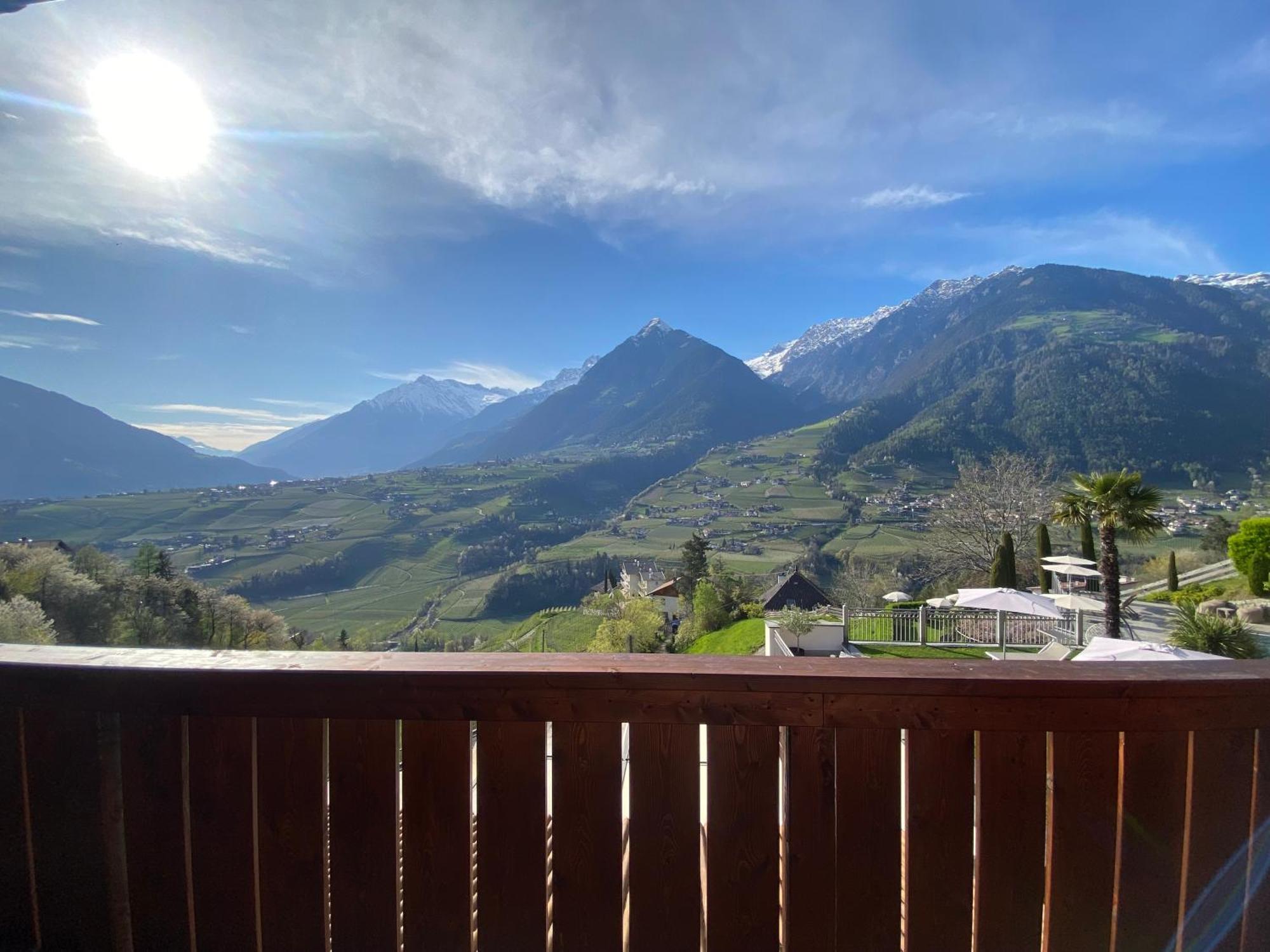 Hotel Schlosswirt Schenna Dış mekan fotoğraf