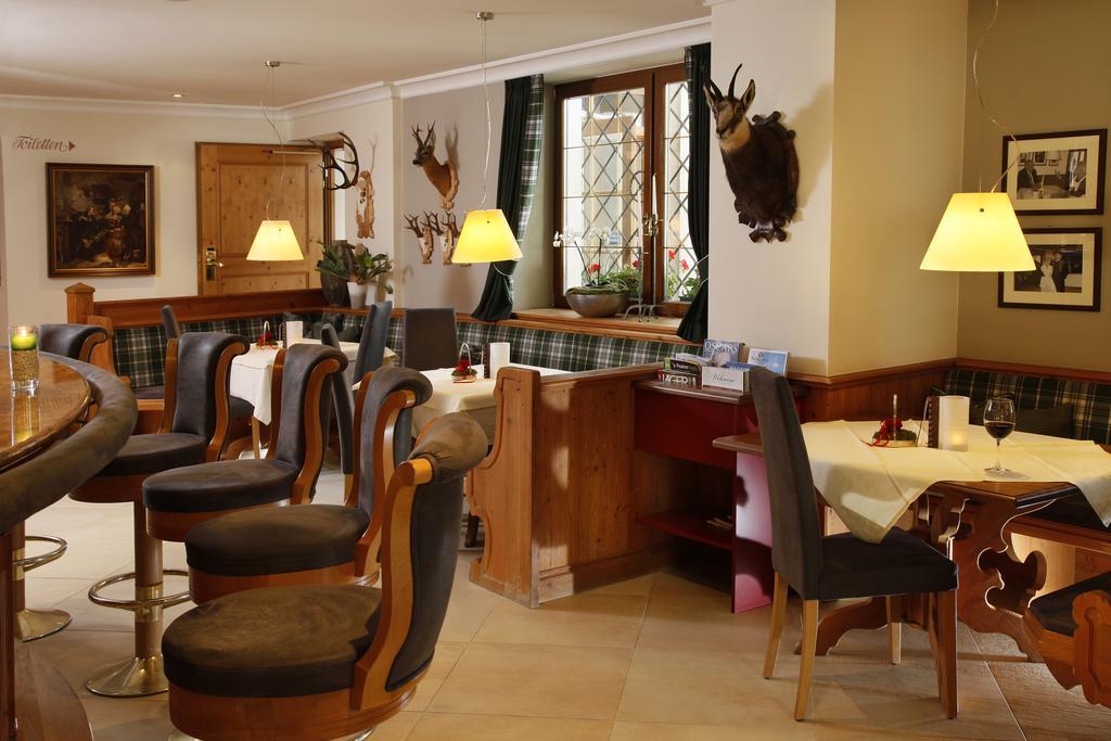 Hotel Schlosswirt Schenna Dış mekan fotoğraf