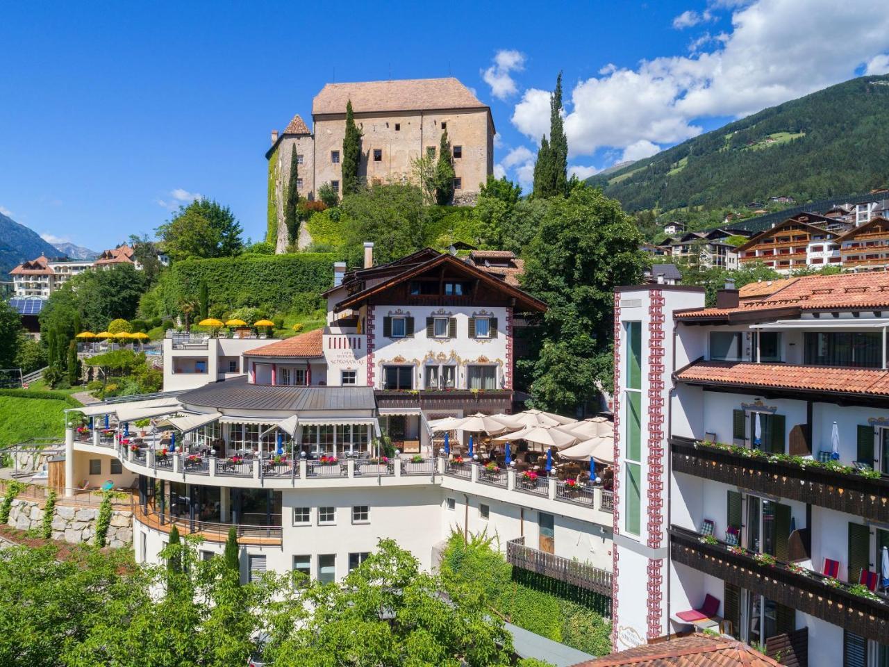 Hotel Schlosswirt Schenna Dış mekan fotoğraf